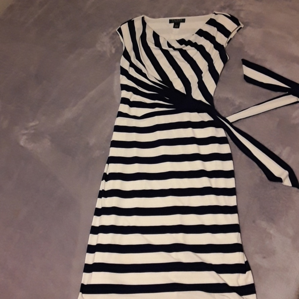 Ralph Lauren dress 4. Long. Navy blue/white stripe - Picture 1 of 6